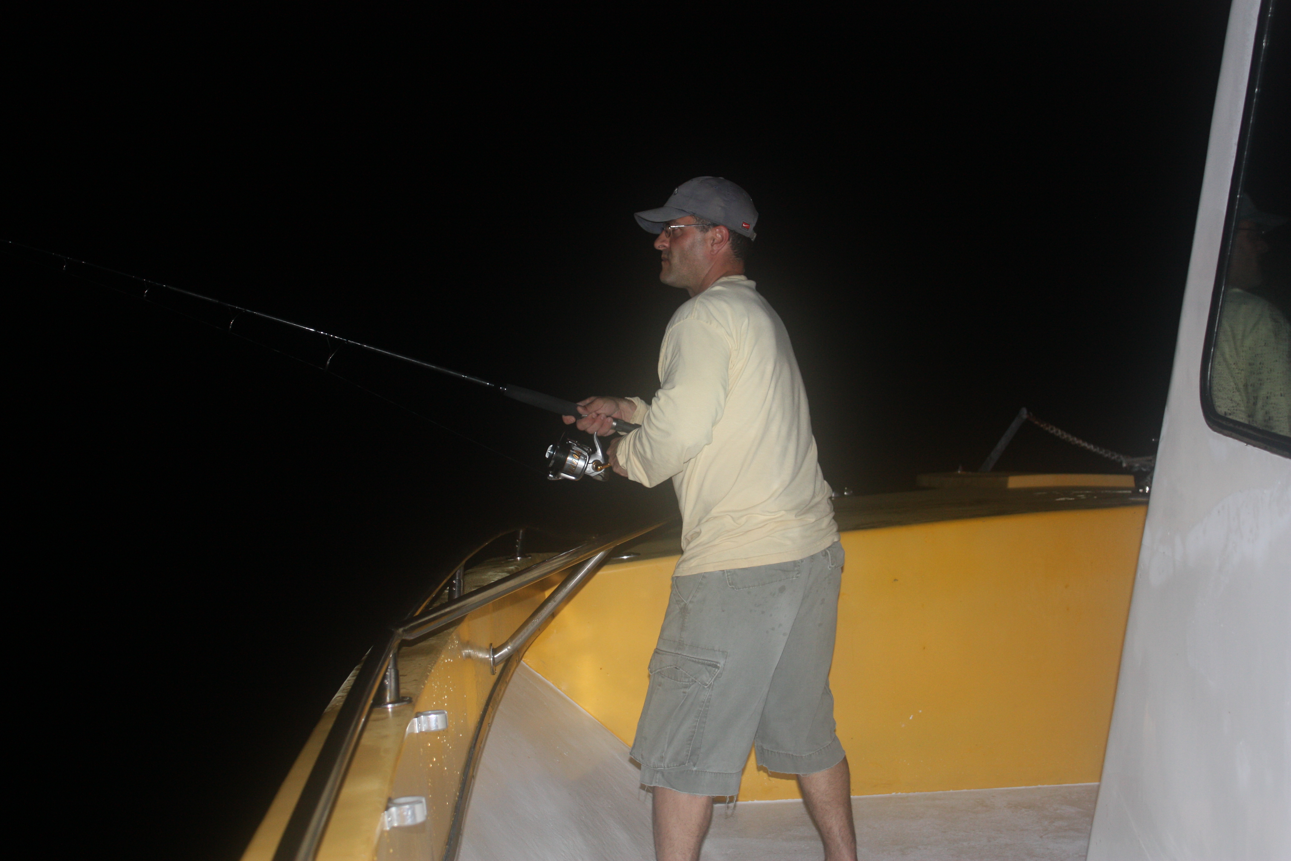 night fishing for tuna