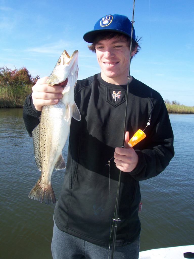 saltwater river fishing best lure for redfish and speckled trout