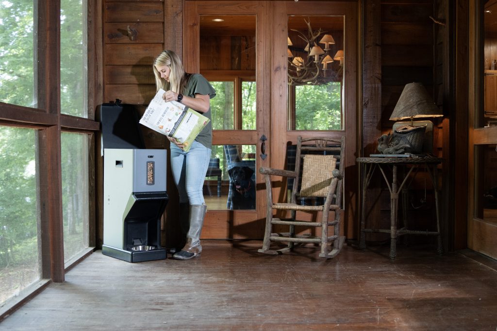 Blazer Automatic Dog Feeder