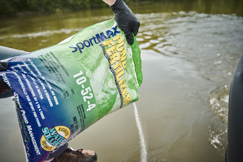 Pond fertilizer
